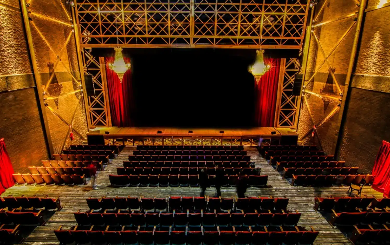 foto_teatroclaro2.webp